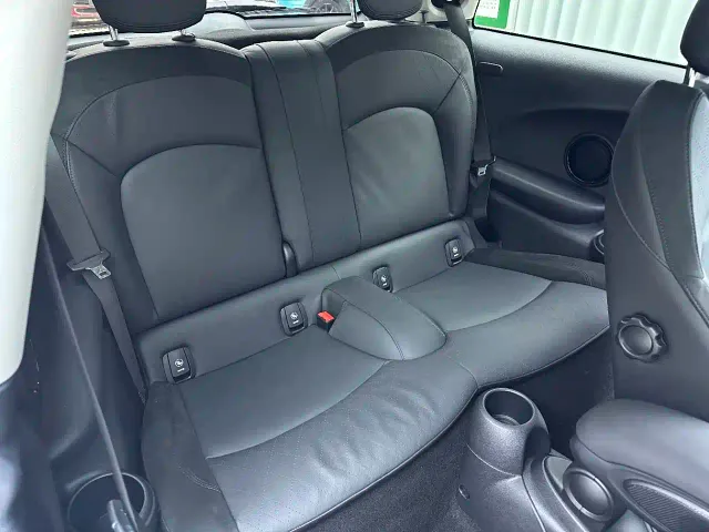 MINI Hatch — Фото автомобиля 10