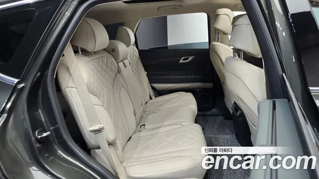 Genesis GV80 — Фото автомобиля 17