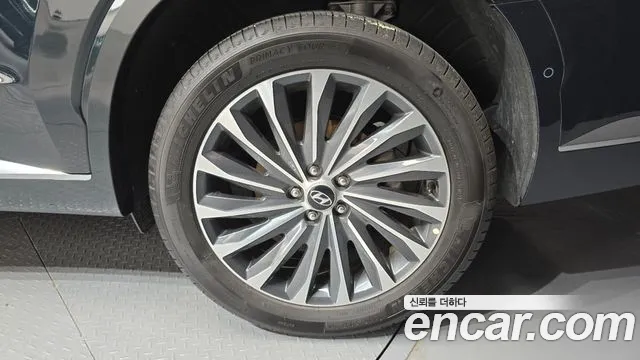 Hyundai Palisade The New Palisade Бензин 3.8 2WD — Фото автомобиля 18