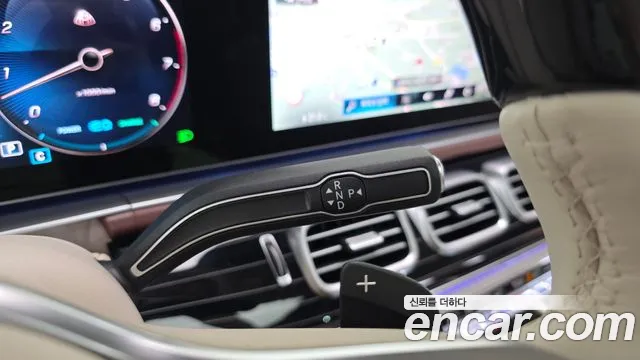 Mercedes-Benz GLS-Class — Фото автомобиля 8