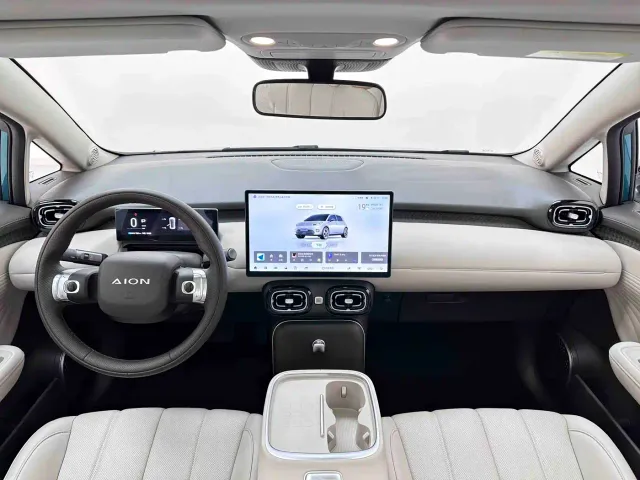 GAC Aion UT — Фото автомобиля 12