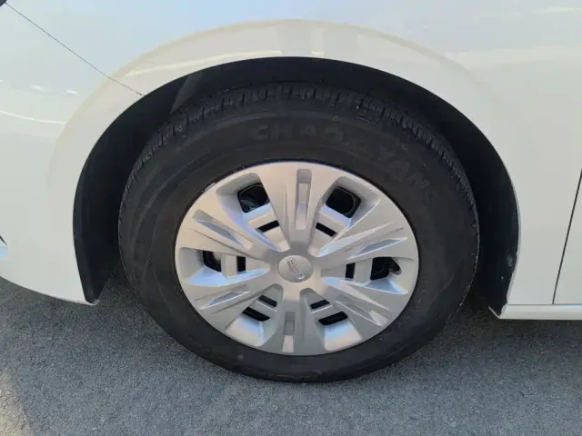 Geely Emgrand — Фото автомобиля 6