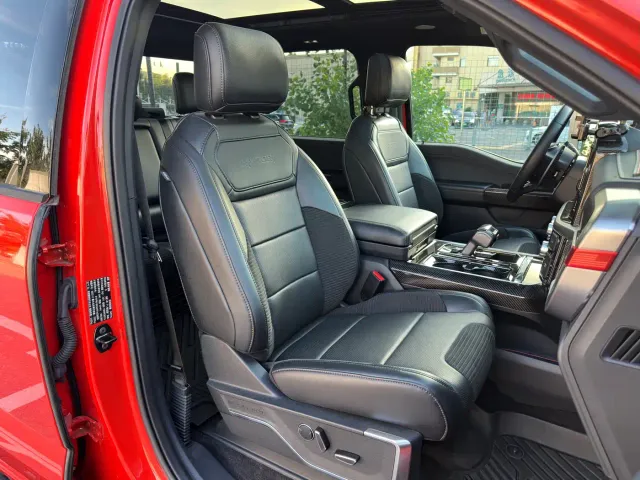 Ford F-150 Raptor — Фото автомобиля 13
