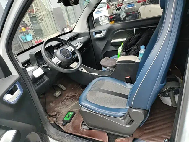 Wuling Hongguang Mini EV — Фото автомобиля 14