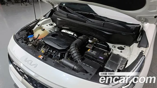 Kia Seltos Seltos Бензин 1.6 турбо 2WD — Фото автомобиля 6
