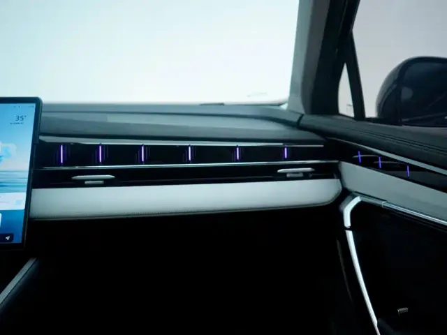 Geely Boyue L — Фото автомобиля 19