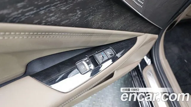 Kia K8 2.5 Бензин 2WD — Фото автомобиля 20