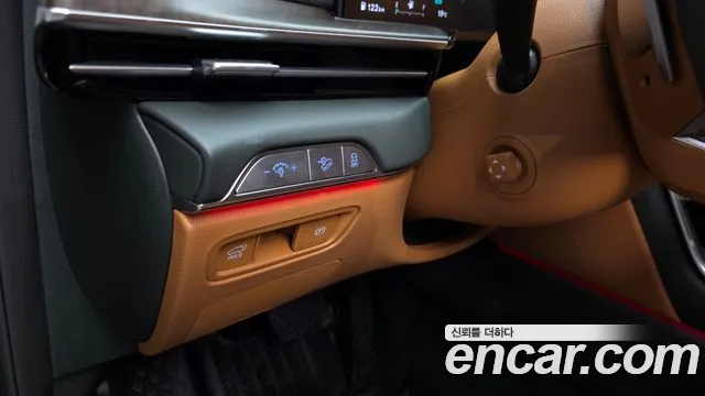 Genesis GV80 — Фото автомобиля 24