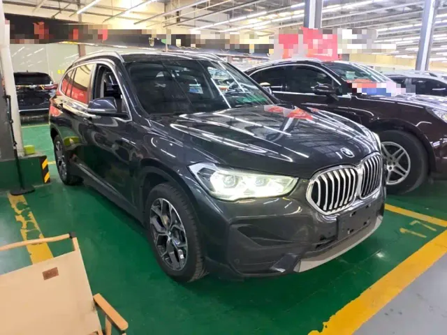 BMW X1 — Фото автомобиля 3