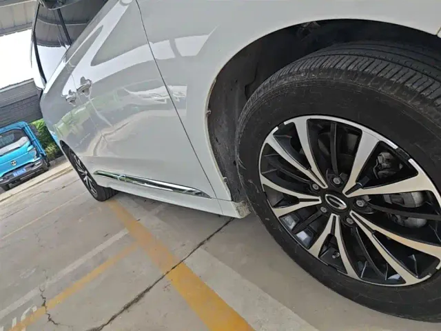 GAC Trumpchi M8 — Фото автомобиля 20