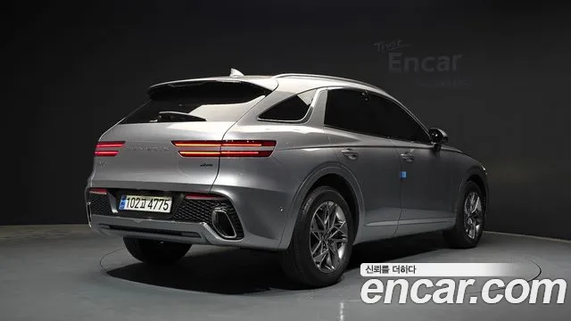 Genesis GV70 2.5T Бензин AWD — Фото автомобиля 2