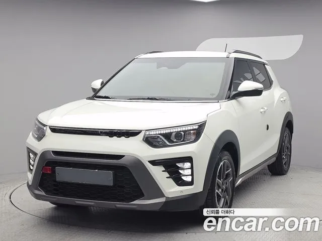 Фотография автомобиля — KGM Tivoli