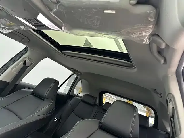 Toyota Wildlander — Фото автомобиля 14