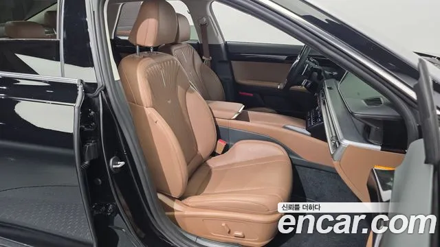 Hyundai Grandeur GN7 — Фото автомобиля 16