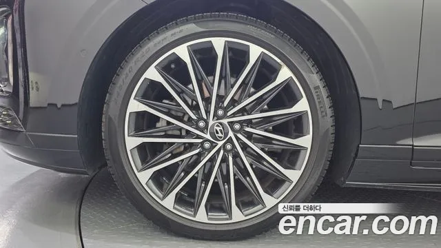 Hyundai Grandeur GN7 — Фото автомобиля 5