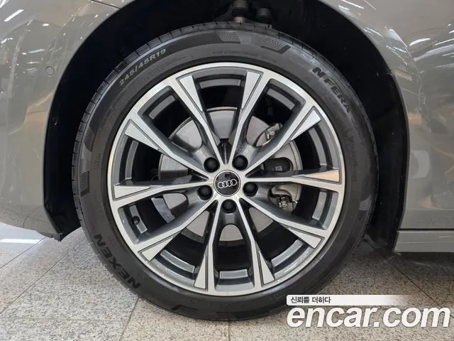 Audi A6 — Фото автомобиля 5
