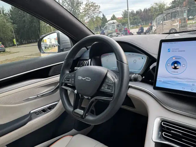 BYD Song PLUS — Фото автомобиля 21