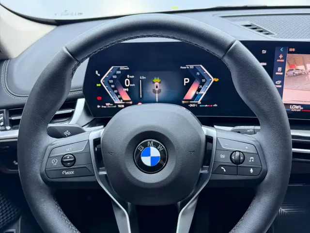 BMW X1 — Фото автомобиля 16