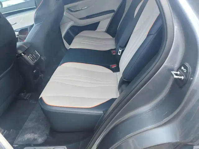 BYD Song PLUS — Фото автомобиля 16