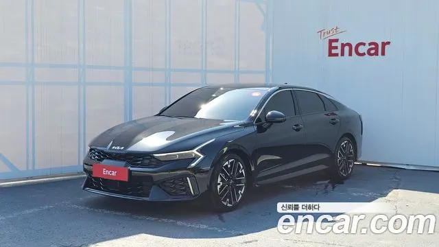 Фотография автомобиля — Kia K5 Generation 3