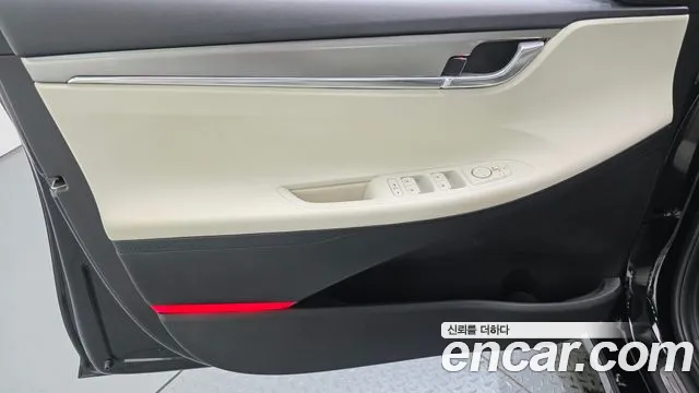Hyundai Grandeur New — Фото автомобиля 13