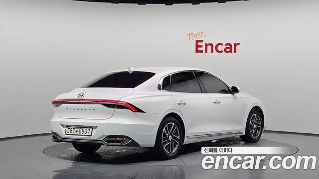 Hyundai Grandeur Новый Grandeur IG 3.0 LPi (Для проката) — Фото автомобиля 2