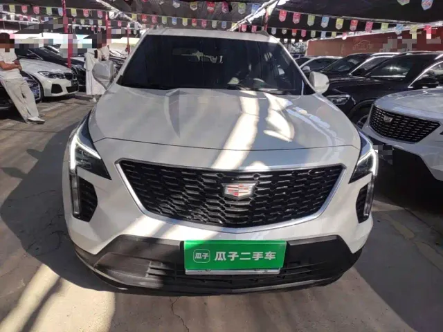 Cadillac XT4 — Фото автомобиля 2