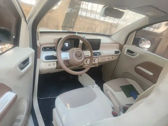 Wuling Hongguang Mini EV — Фото автомобиля 10