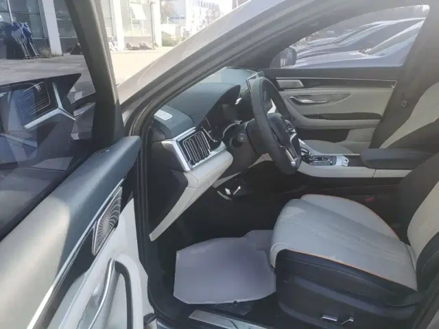 BYD Song PLUS — Фото автомобиля 15