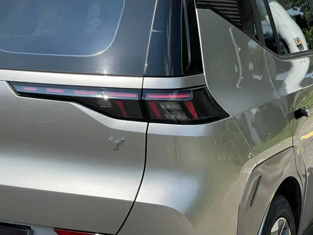 GAC Aion Y — Фото автомобиля 25