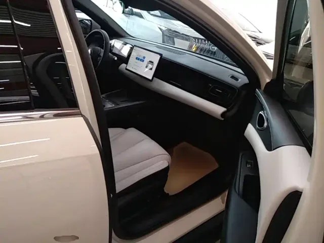 BYD Seal 06 — Фото автомобиля 24