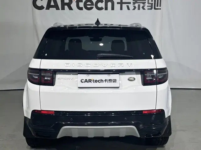 Land Rover Discovery Sport — Фото автомобиля 23