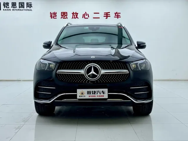 Mercedes-Benz GLE-Class — Фото автомобиля 2