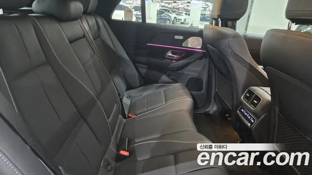 Mercedes-Benz GLE-Class — Фото автомобиля 7