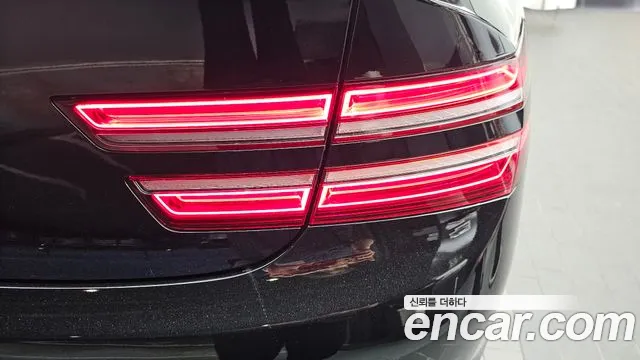 Genesis G80 RG3 — Фото автомобиля 8