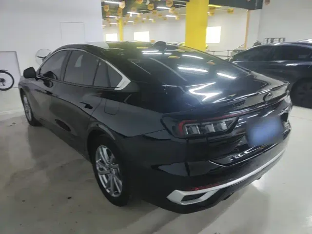 Ford Mondeo — Фото автомобиля 4
