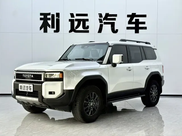 Фотография автомобиля — Toyota Prado