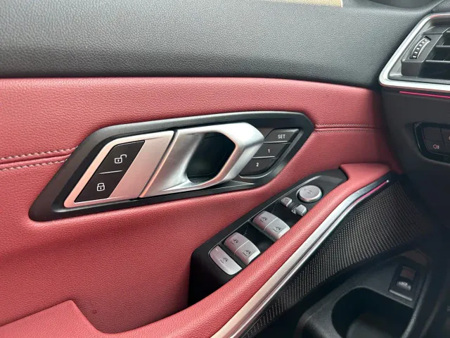 BMW 3 Series — Фото автомобиля 29