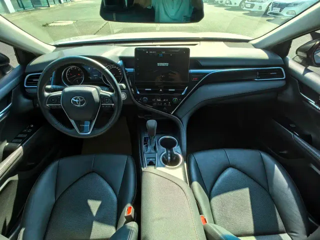 Toyota Camry — Фото автомобиля 5