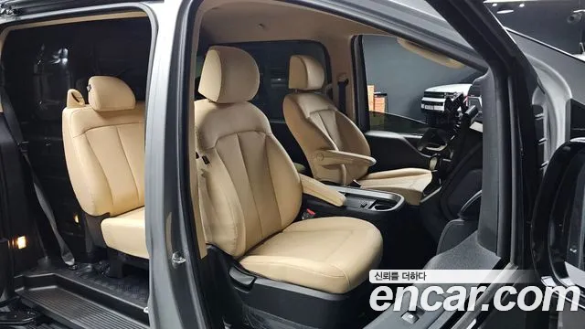 Hyundai Staria Staria L3.5 Карго 5 мест — Фото автомобиля 10