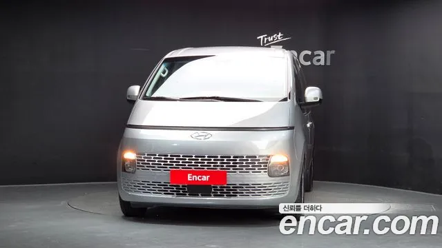 Hyundai Staria — Фото автомобиля 3