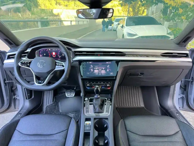 Volkswagen CC — Фото автомобиля 14
