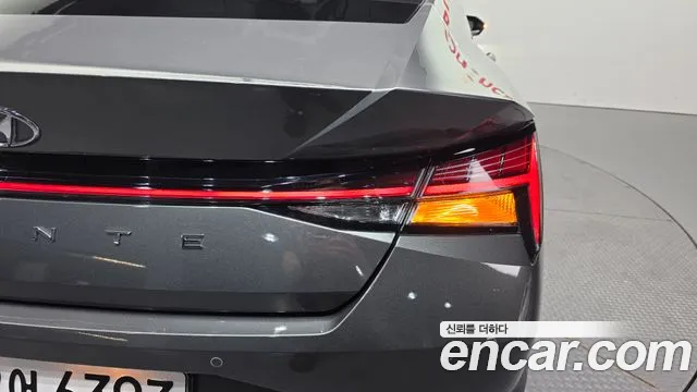Hyundai AVANTE Avante (CN7) — Фото автомобиля 20