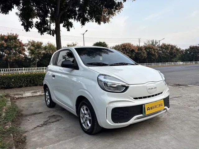 Roewe Clever — Фото автомобиля 6