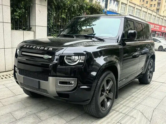 Фотография автомобиля — Land Rover Defender
