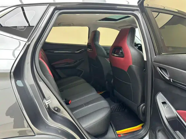 Changan Oushang X5 — Фото автомобиля 15