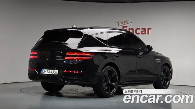 Genesis GV80 — Фото автомобиля 2