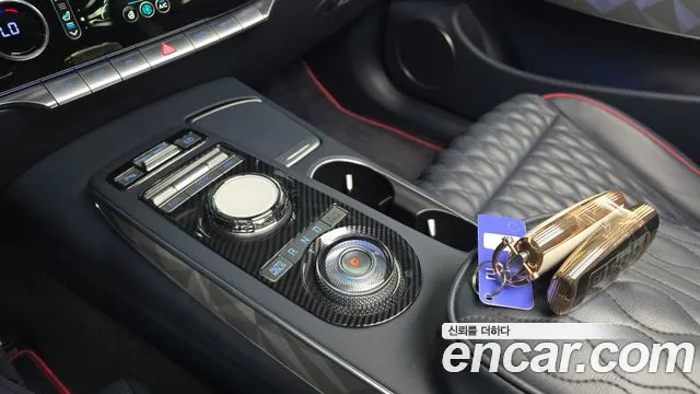 Genesis GV70 2.5T Бензин 2WD — Фото автомобиля 9