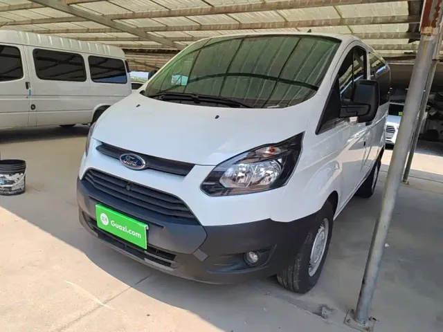 Фотография автомобиля — Ford Transit