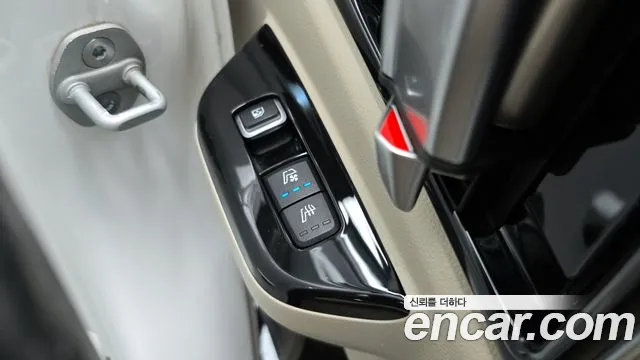 Kia Canival Carnival 4 поколение Дизель 9 мест Signature — Фото автомобиля 11